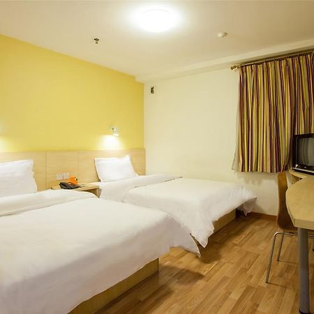 7Days Inn Dongguan Nan Chen Экстерьер фото