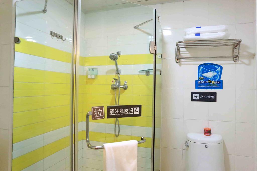 7Days Inn Dongguan Nan Chen Номер фото