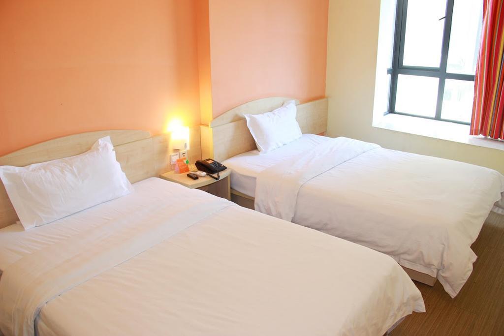 7Days Inn Dongguan Nan Chen Экстерьер фото